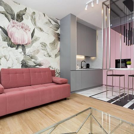 Premium Apartments Business Center By Renters Prestige Варшава Екстериор снимка